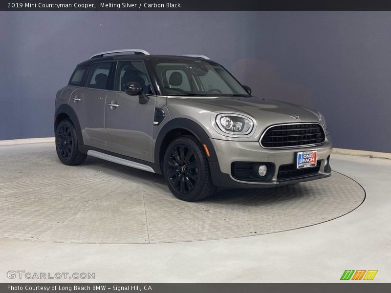 Melting Silver / Carbon Black 2019 Mini Countryman Cooper