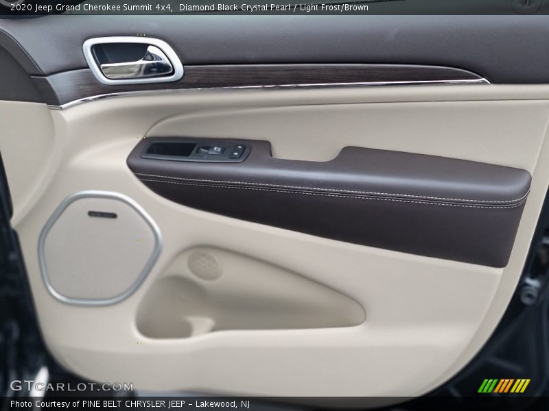 Diamond Black Crystal Pearl / Light Frost/Brown 2020 Jeep Grand Cherokee Summit 4x4
