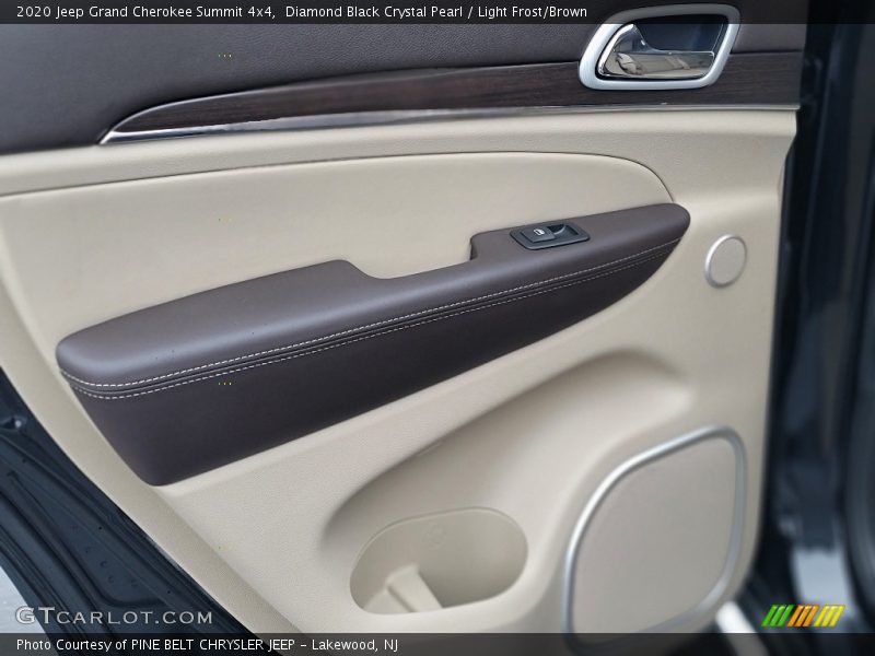 Diamond Black Crystal Pearl / Light Frost/Brown 2020 Jeep Grand Cherokee Summit 4x4