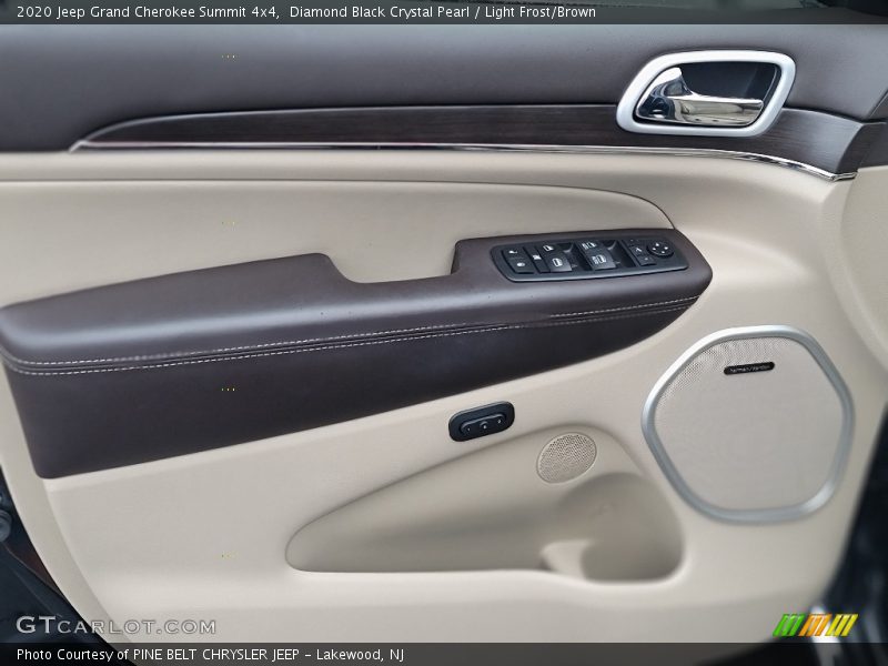 Diamond Black Crystal Pearl / Light Frost/Brown 2020 Jeep Grand Cherokee Summit 4x4