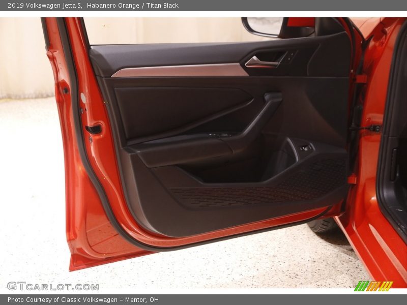 Habanero Orange / Titan Black 2019 Volkswagen Jetta S