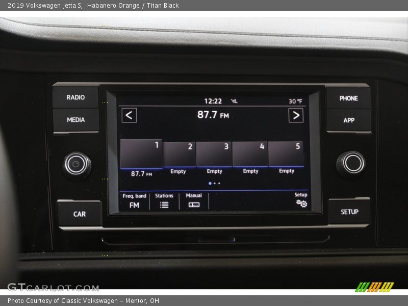 Audio System of 2019 Jetta S
