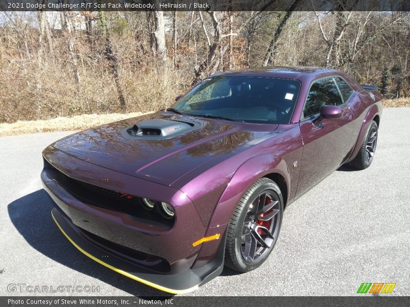 Hellraisin / Black 2021 Dodge Challenger R/T Scat Pack Widebody