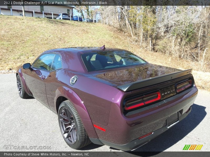 Hellraisin / Black 2021 Dodge Challenger R/T Scat Pack Widebody