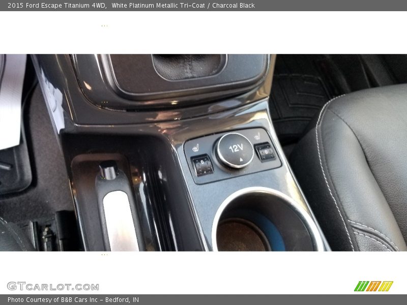 White Platinum Metallic Tri-Coat / Charcoal Black 2015 Ford Escape Titanium 4WD