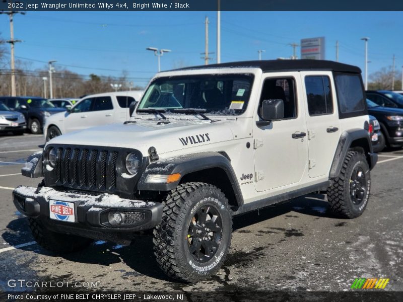 Bright White / Black 2022 Jeep Wrangler Unlimited Willys 4x4