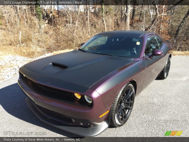 Hellraisin / Black 2021 Dodge Challenger R/T Scat Pack