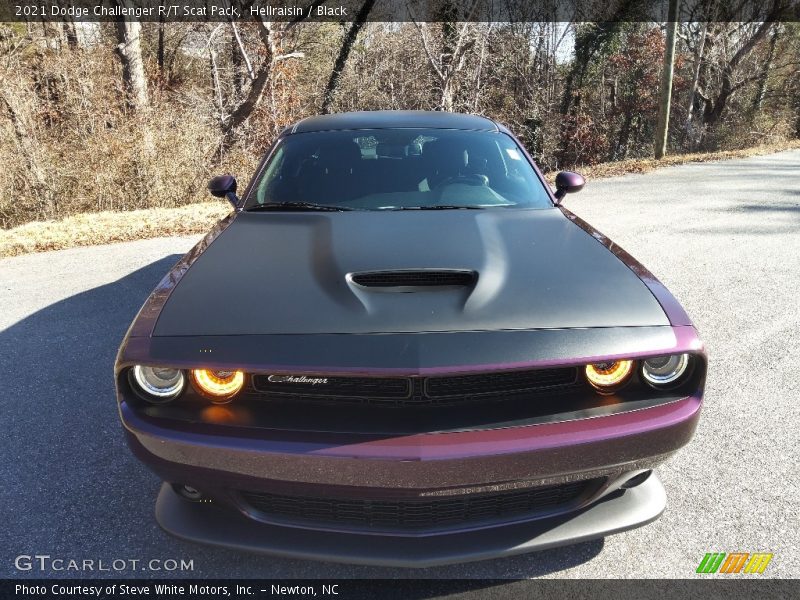 Hellraisin / Black 2021 Dodge Challenger R/T Scat Pack