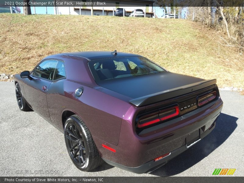 Hellraisin / Black 2021 Dodge Challenger R/T Scat Pack