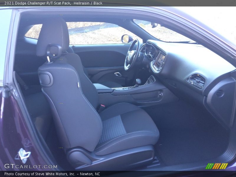 Hellraisin / Black 2021 Dodge Challenger R/T Scat Pack