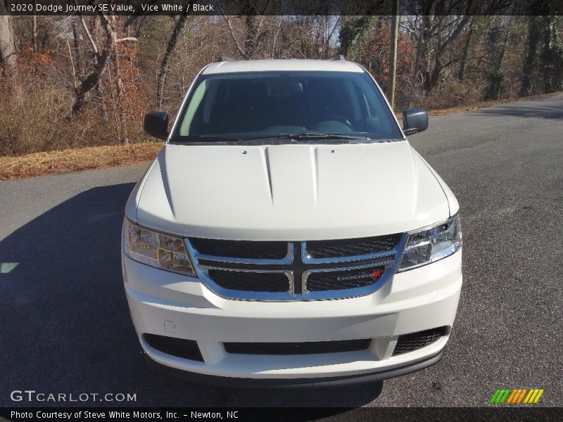 Vice White / Black 2020 Dodge Journey SE Value