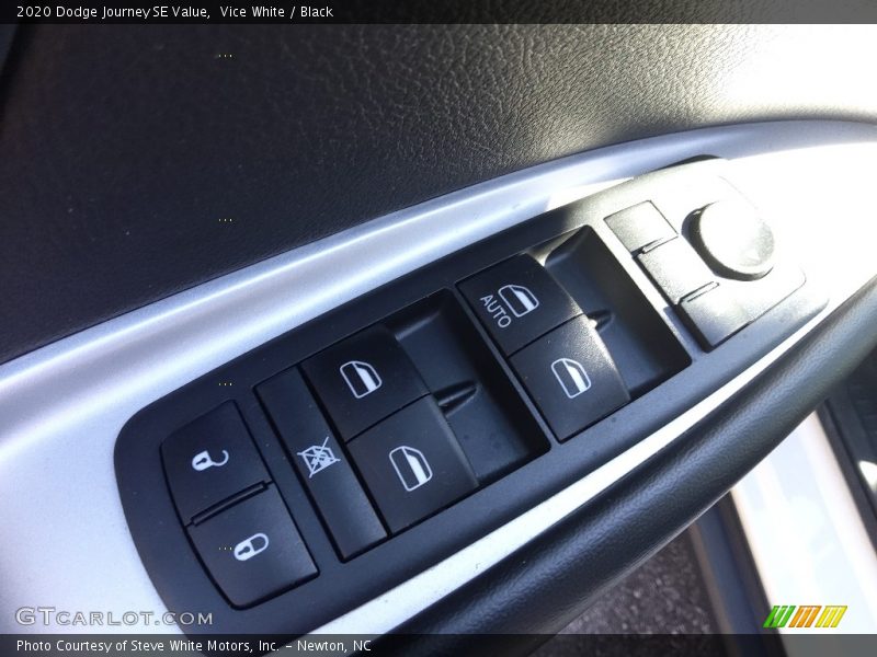 Vice White / Black 2020 Dodge Journey SE Value