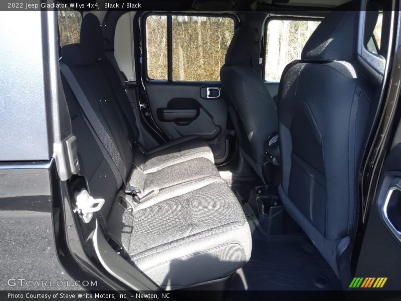 Black / Black 2022 Jeep Gladiator Willys 4x4