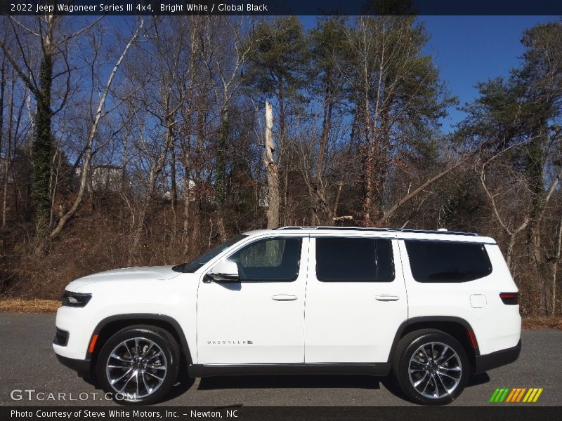 Bright White / Global Black 2022 Jeep Wagoneer Series III 4x4