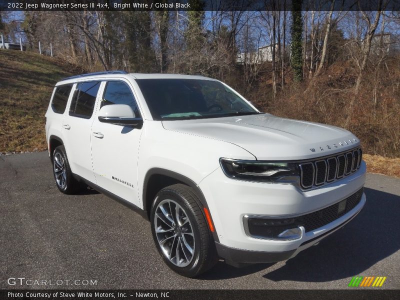 Bright White / Global Black 2022 Jeep Wagoneer Series III 4x4