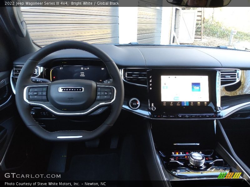 Bright White / Global Black 2022 Jeep Wagoneer Series III 4x4