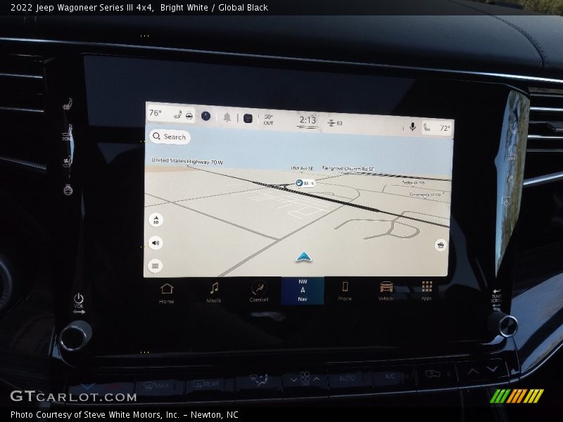 Bright White / Global Black 2022 Jeep Wagoneer Series III 4x4