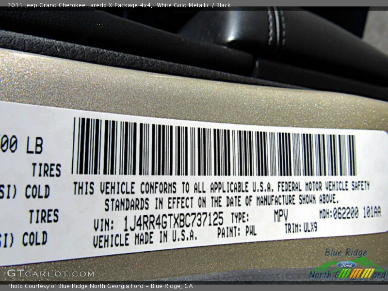 White Gold Metallic / Black 2011 Jeep Grand Cherokee Laredo X Package 4x4