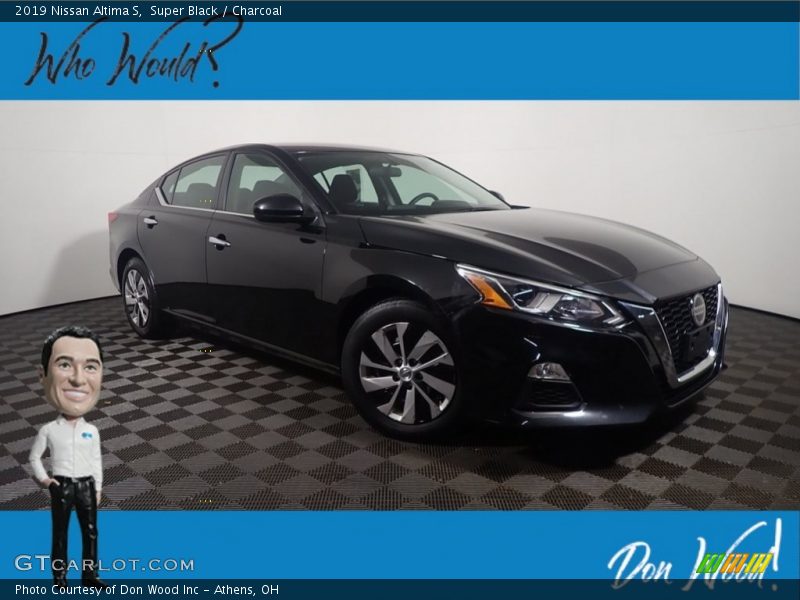 Super Black / Charcoal 2019 Nissan Altima S