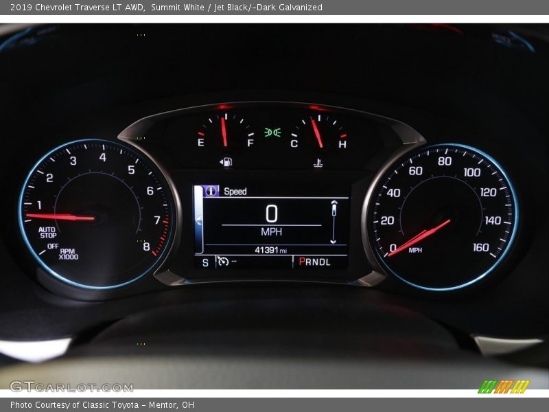 Summit White / Jet Black/­Dark Galvanized 2019 Chevrolet Traverse LT AWD