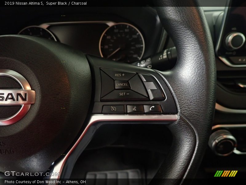 Super Black / Charcoal 2019 Nissan Altima S