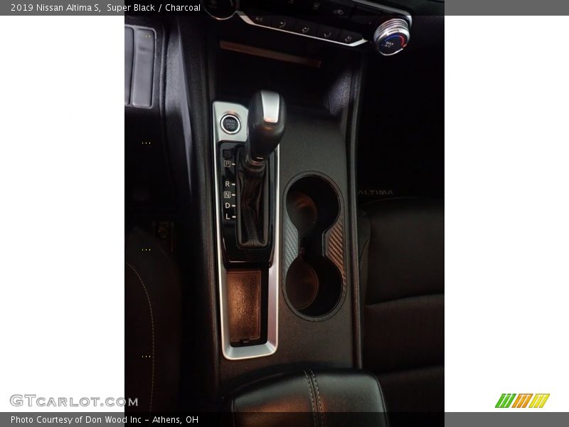 Super Black / Charcoal 2019 Nissan Altima S
