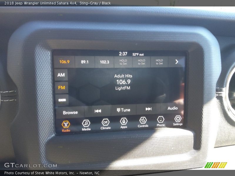 Sting-Gray / Black 2018 Jeep Wrangler Unlimited Sahara 4x4