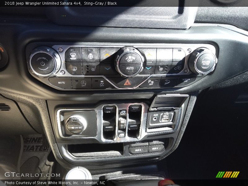 Sting-Gray / Black 2018 Jeep Wrangler Unlimited Sahara 4x4