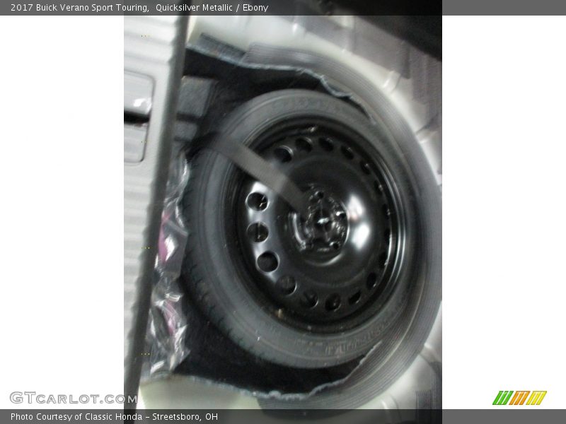 Quicksilver Metallic / Ebony 2017 Buick Verano Sport Touring