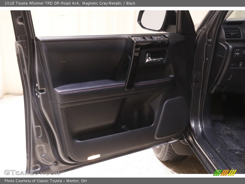 Magnetic Gray Metallic / Black 2018 Toyota 4Runner TRD Off-Road 4x4