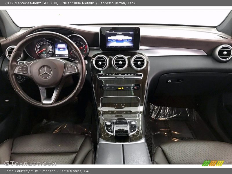Dashboard of 2017 GLC 300