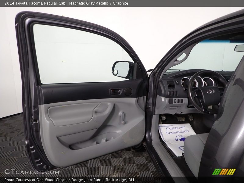 Magnetic Gray Metallic / Graphite 2014 Toyota Tacoma Regular Cab