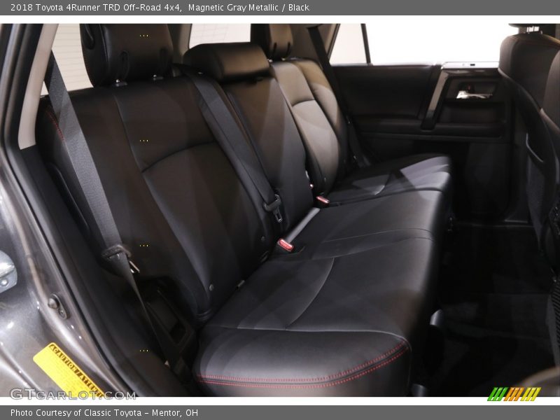 Magnetic Gray Metallic / Black 2018 Toyota 4Runner TRD Off-Road 4x4