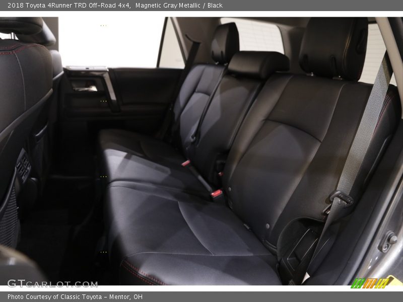 Magnetic Gray Metallic / Black 2018 Toyota 4Runner TRD Off-Road 4x4