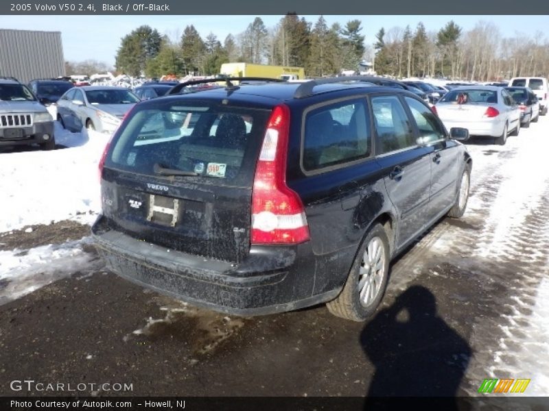 Black / Off-Black 2005 Volvo V50 2.4i