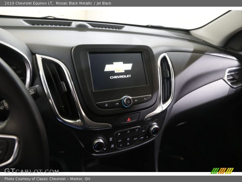 Mosaic Black Metallic / Jet Black 2019 Chevrolet Equinox LT