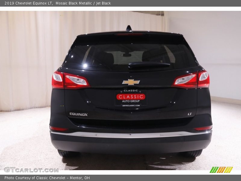 Mosaic Black Metallic / Jet Black 2019 Chevrolet Equinox LT