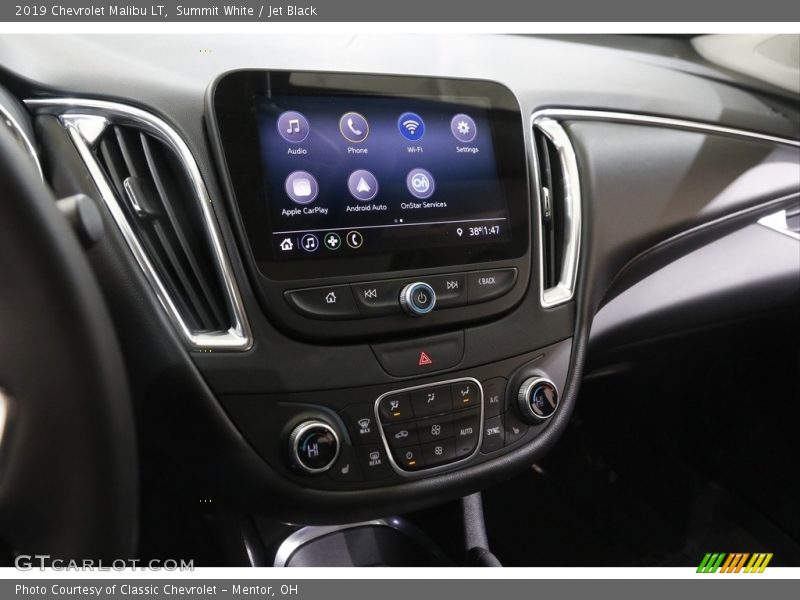 Summit White / Jet Black 2019 Chevrolet Malibu LT