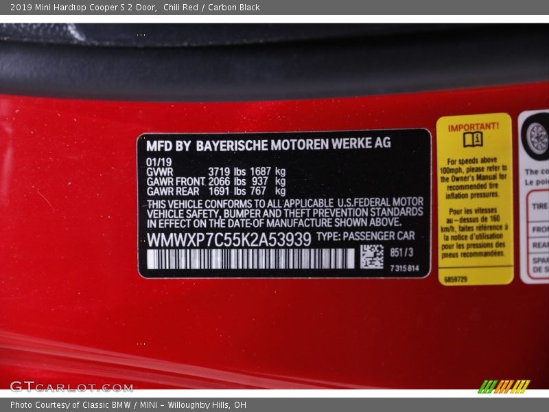 Chili Red / Carbon Black 2019 Mini Hardtop Cooper S 2 Door