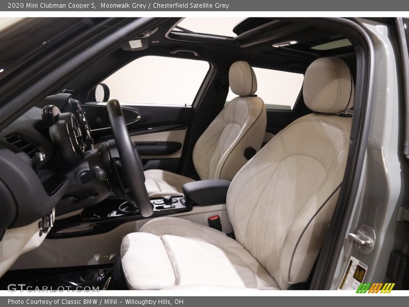 Front Seat of 2020 Clubman Cooper S