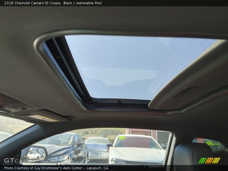 Black / Adrenaline Red 2018 Chevrolet Camaro SS Coupe