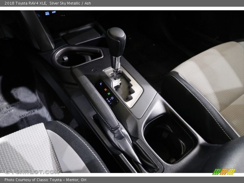 Silver Sky Metallic / Ash 2018 Toyota RAV4 XLE