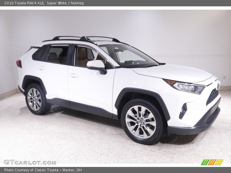 Front 3/4 View of 2019 RAV4 XLE