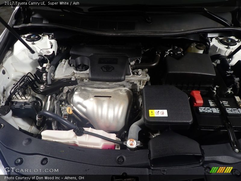 Super White / Ash 2017 Toyota Camry LE