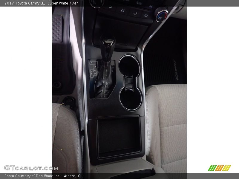Super White / Ash 2017 Toyota Camry LE