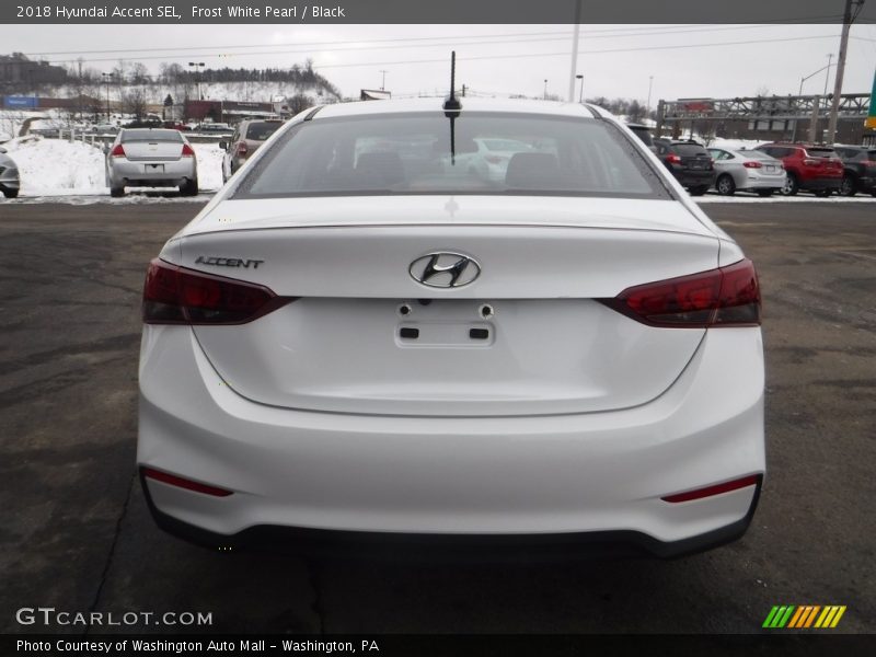 Frost White Pearl / Black 2018 Hyundai Accent SEL