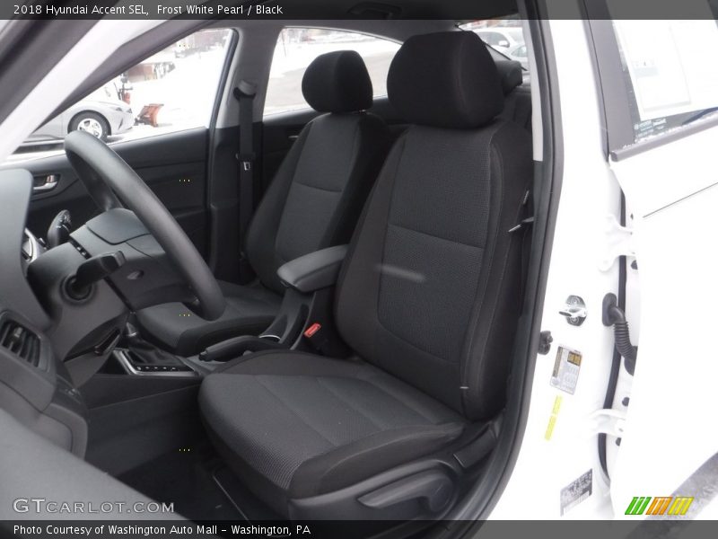 Frost White Pearl / Black 2018 Hyundai Accent SEL