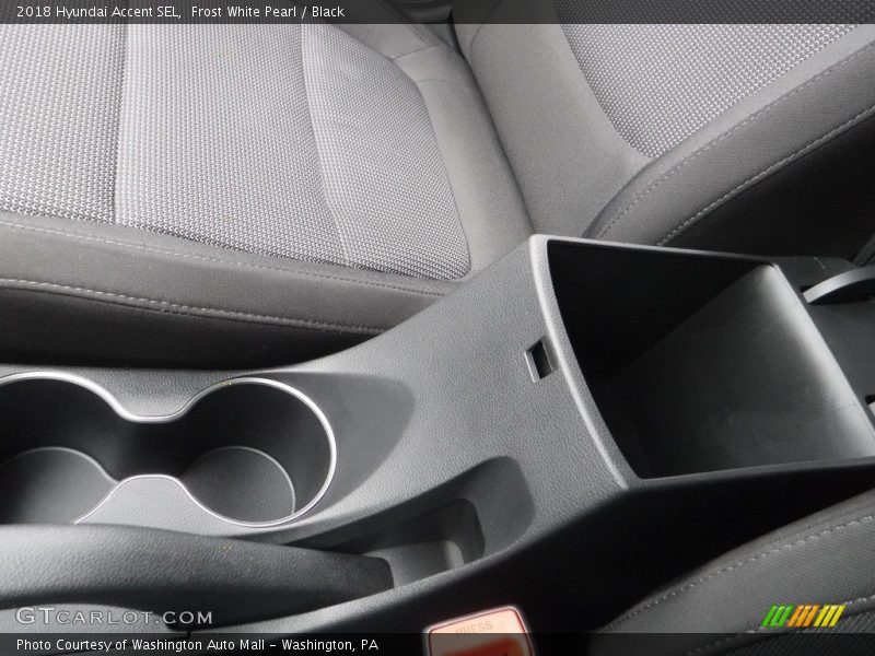 Frost White Pearl / Black 2018 Hyundai Accent SEL