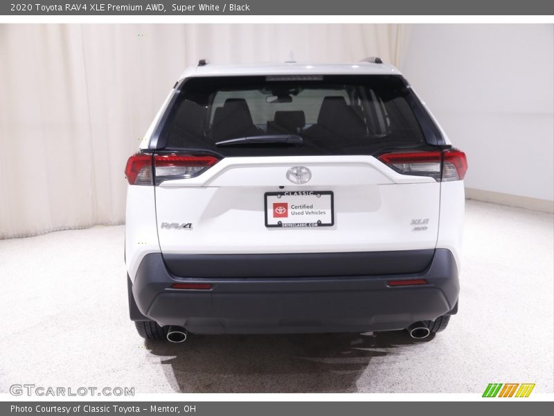 Super White / Black 2020 Toyota RAV4 XLE Premium AWD