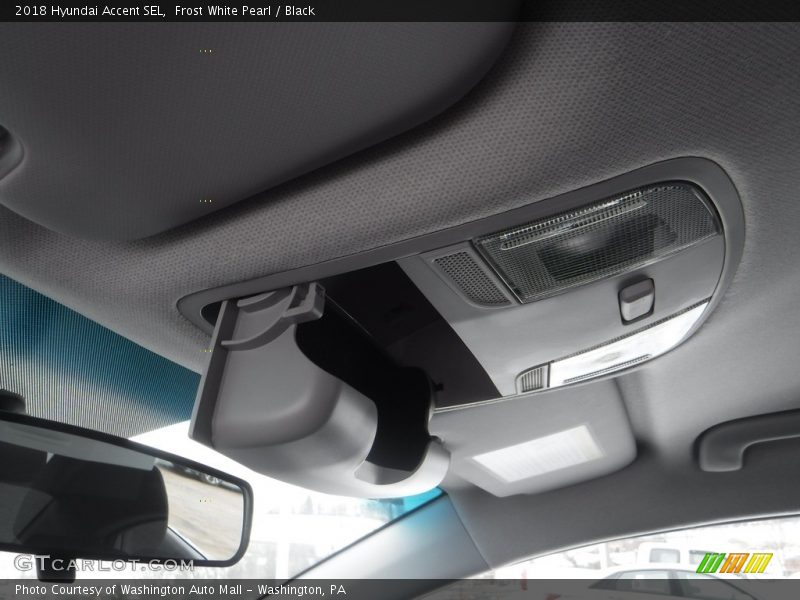 Frost White Pearl / Black 2018 Hyundai Accent SEL